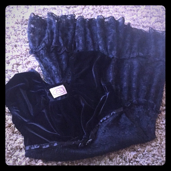 Pink Vanilla Gothic Styled Black Lace Dress - Picture 1 of 1